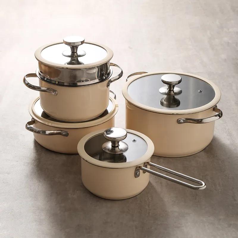 What is the best stainless steel wok to buy? How to use stainless steel cookware well?
